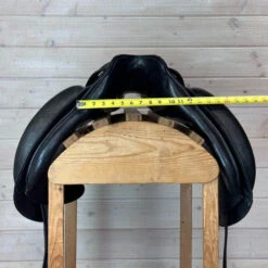 Used Kieffer Orphee TB Dressage Saddle 17/MN 23 Used Kieffer Orphee TB Dressage Saddle 17/MN -Equestrian Supplie Store 317 Front Measurement 75432.1683592222