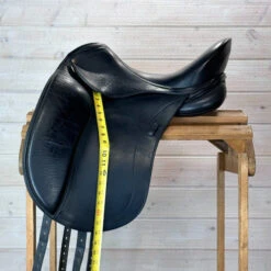 Used Schleese HK Dressage Saddle 17.5/MW -Equestrian Supplie Store 327 Flap Length 29358.1684874683