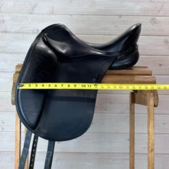 Used Schleese HK Dressage Saddle 17.5/MW -Equestrian Supplie Store 327 Flap Width 42691.1684874689