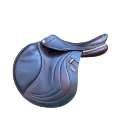 Used CWD 2GS Close Contact Saddle 18/M -Equestrian Supplie Store 333 Hero 26891.1687462111