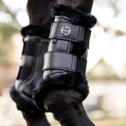 Halter Ego Brushing Boots -Equestrian Supplie Store brushing boots blk blk lifestyle CARBON TECH BRUSHING halter ego 83704.1682645222