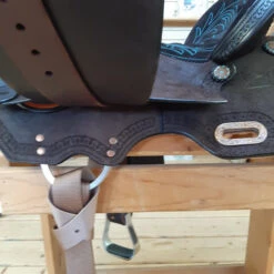 High Horse Lindale Barrel Saddle By Circle Y -Equestrian Supplie Store high horse lindale barrel saddle rigging marys 6228 745C circle y 62011.1579208318