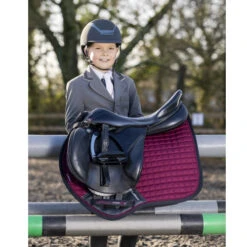 LeMieux Junior Pro Jump Square Pad -Equestrian Supplie Store junior pro jump burgundy lifestyle 5832 lemieux 76525.1636587414