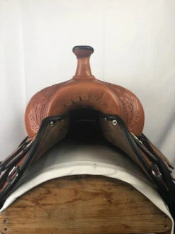 Circle Y Julie Goodnight Monarch Saddle 1752 -Equestrian Supplie Store monarch saddle front swell circle y 99773.1573162441