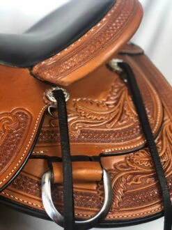 Circle Y Julie Goodnight Monarch Saddle 1752 -Equestrian Supplie Store monarch saddle skirt tooling circle y 84635.1573162460