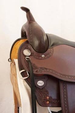Circle Y Sheridan Flex2 Trail Saddle 1572 -Equestrian Supplie Store sheridan jockey tooling 1572 circle y 55384.1572395441