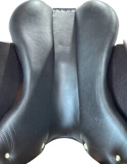 Signature By Antarès Jumping Saddle Calf Lined -Equestrian Supplie Store signature jump calf tobacco channel SIGOBSC V antares 70019.1684789980